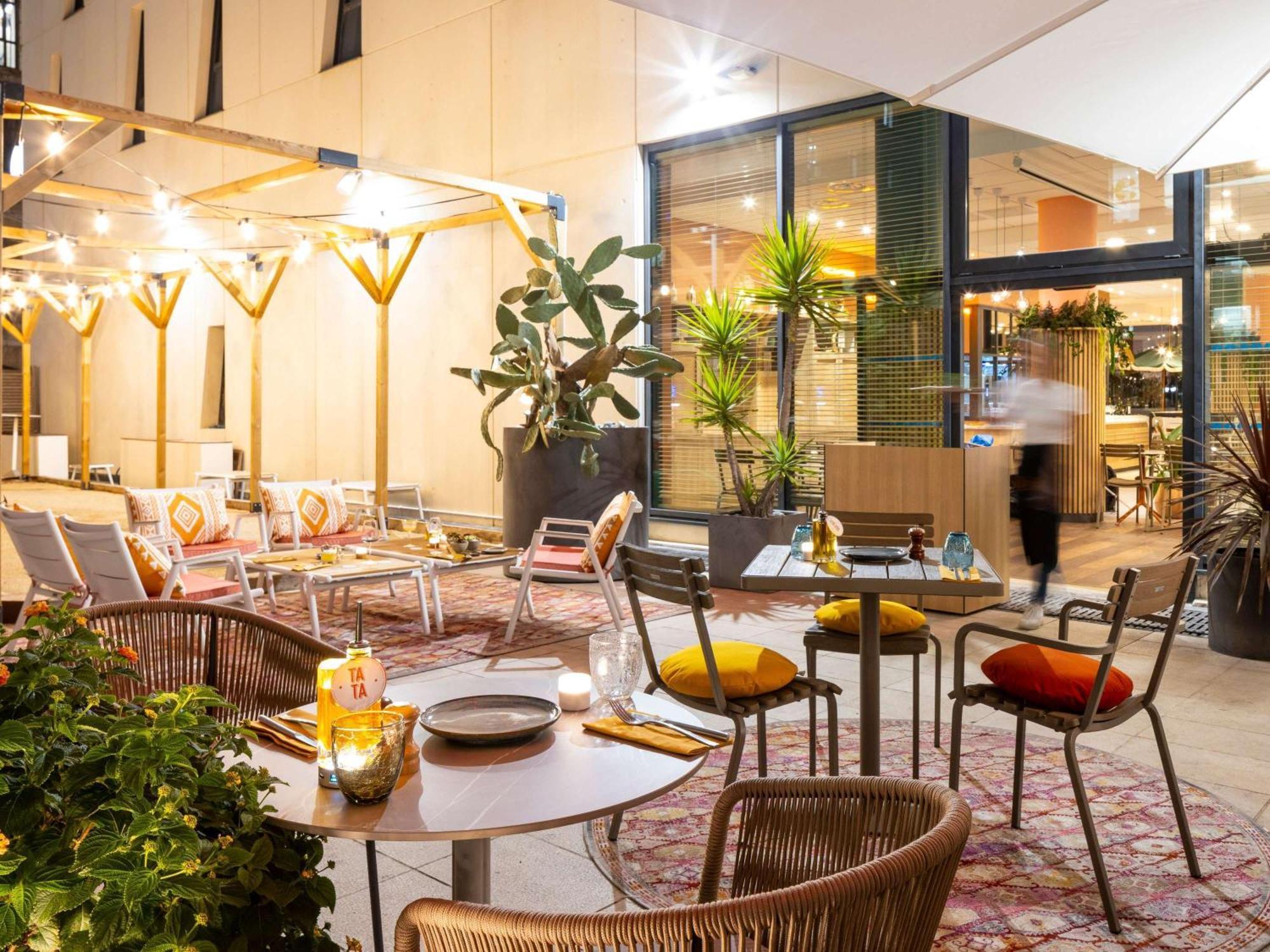 Novotel Suites Marseille Centre Euromed Exteriör bild